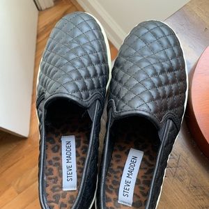 Steve Madden shoes, size 5